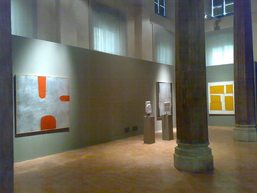 Allestimento Mostra 105-Marca-Relli 04