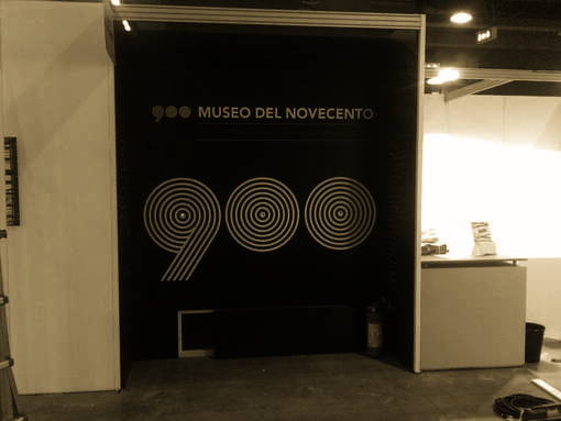 Allestimento Mostra 37-M900-MIART-2010 01